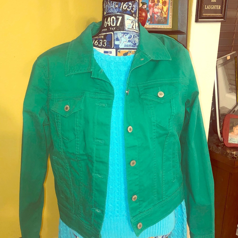 Green Old Navy denim jacket